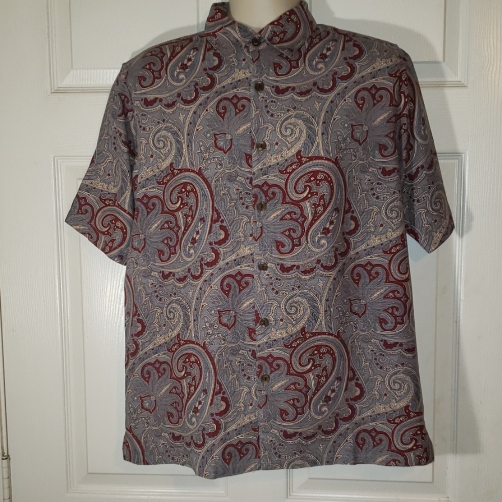 Island republic medium paisley hawaiian shirt